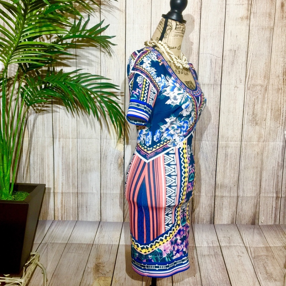 Multi-Color Dress - Picture 5 of 5